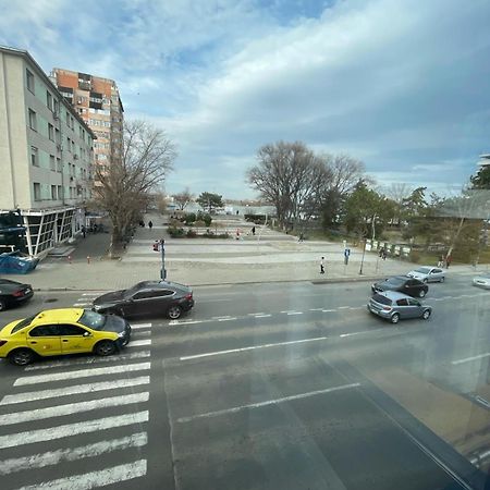 Апартаменты Apartament Central Тулча Экстерьер фото