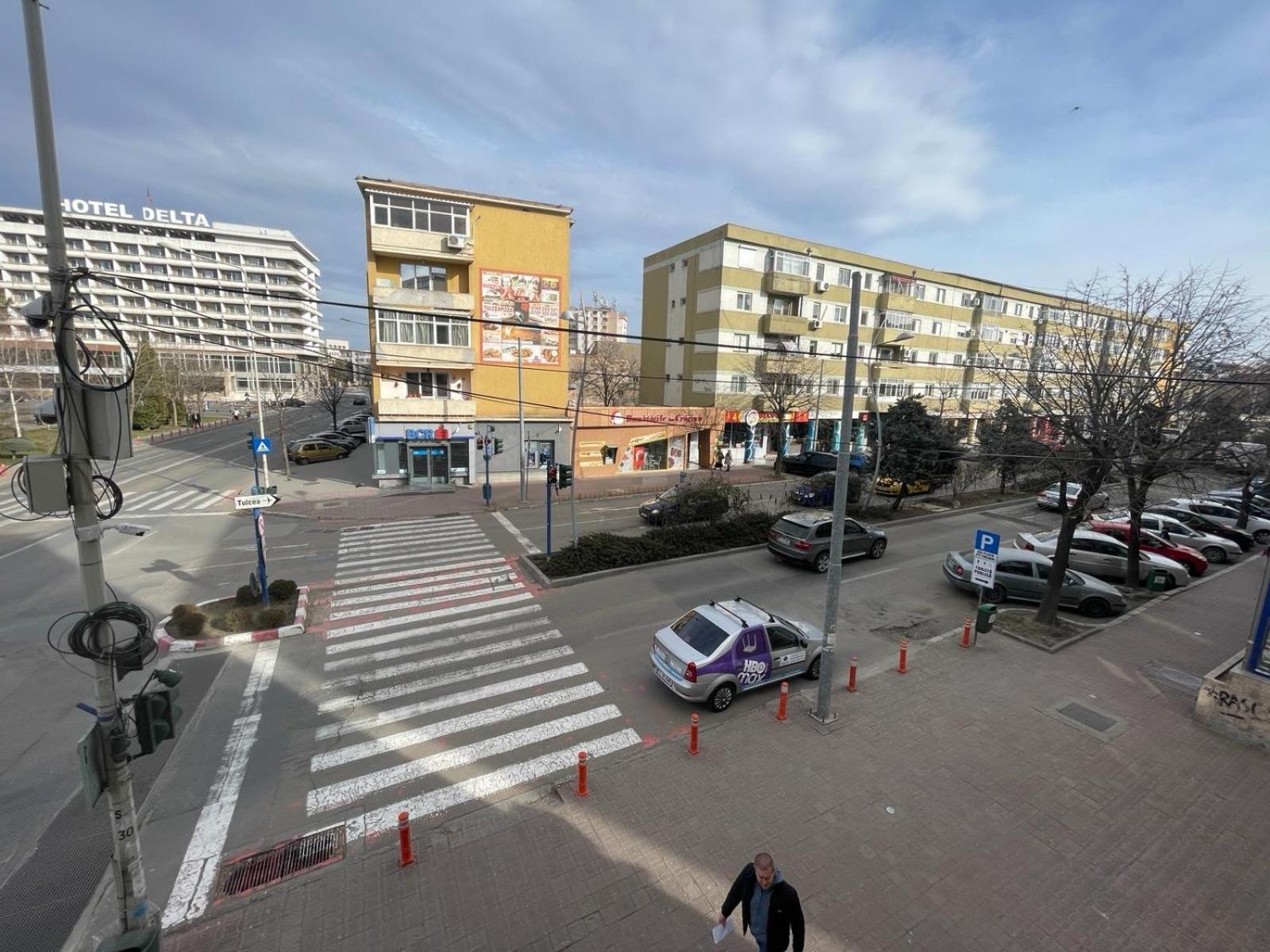 Апартаменты Apartament Central Тулча Экстерьер фото